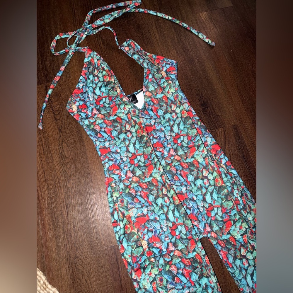 JLORRAINE
DESIGNS SEASHORE JUMPSUIT NWOT RARE SOLD OUT PRINT SEXY PRINTED $148 - Picture 5 of 10
